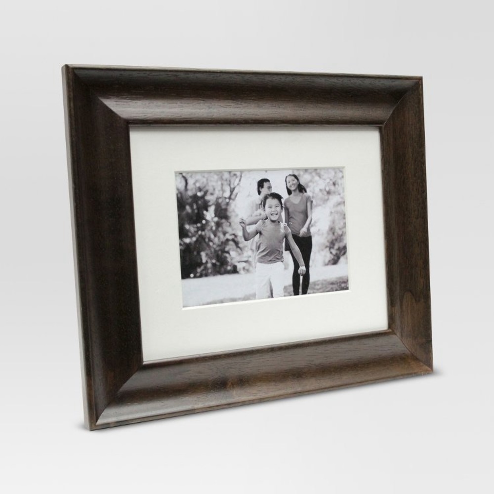 5x7 Threshold Wall Frame